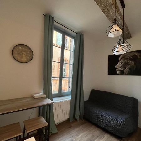 Studio En Plein Coeur Du Centre D'Arles Apartment ภายนอก รูปภาพ